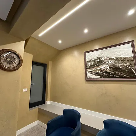 Gramozi Bed & Breakfast Kanine