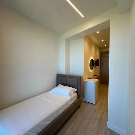 Bed & Breakfast Gramozi *