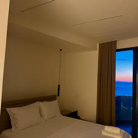 Gramozi Bed & Breakfast Kanine