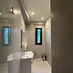 Gramozi Bed and breakfast