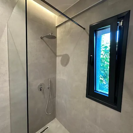 ベッド・アンド・ブレックファスト Gramozi