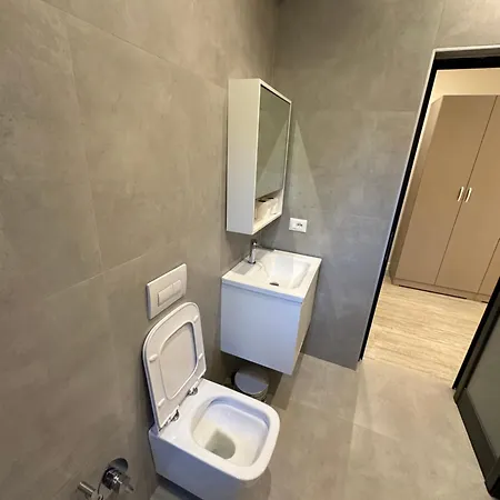 ベッド・アンド・ブレックファスト Gramozi