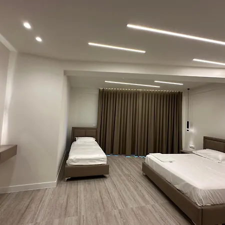 ベッド・アンド・ブレックファスト Gramozi *