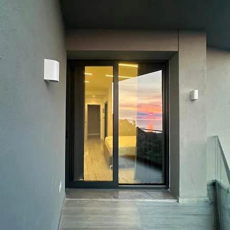 住宿加早餐酒店 Gramozi Kanine